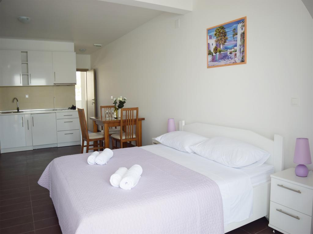 King 2 Apartment Podstrana